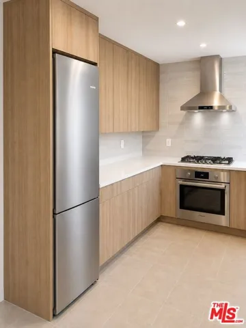 502 Strand Street, Santa Monica, California 90405