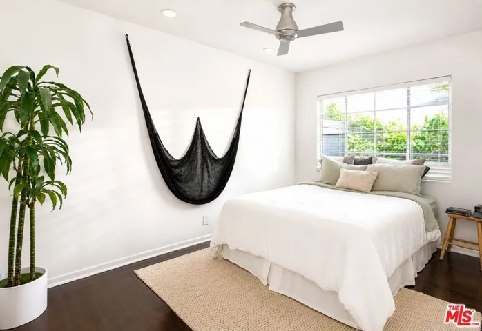 502 Strand Street, Santa Monica, California 90405