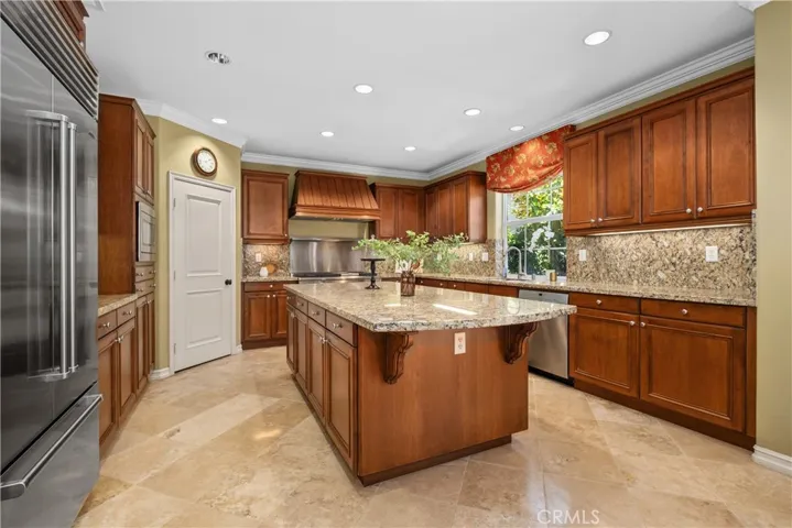 16618 Honeybee, Tustin, California 92782