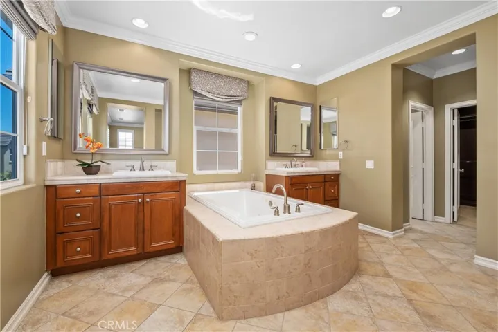 16618 Honeybee, Tustin, California 92782
