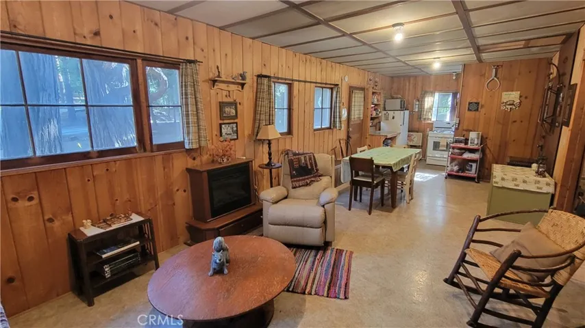 23821 Inspiration, Crestline, California 92325