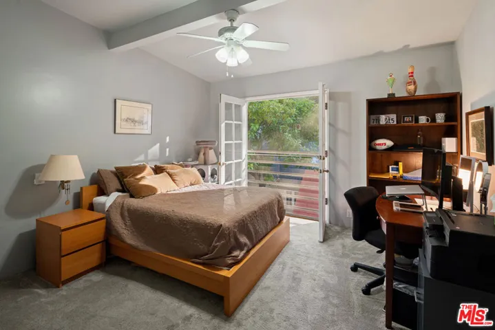 8011 Padre Lane, Los Angeles, California 90046