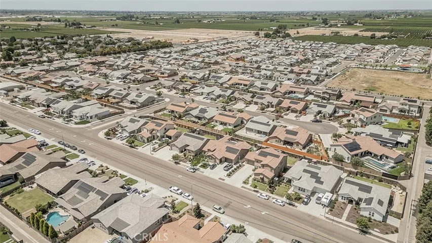 2193 E Kamm, Kingsburg, California 93631