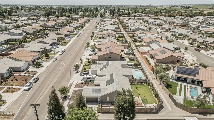 2193 E Kamm, Kingsburg, California 93631