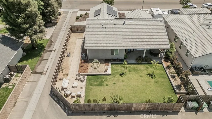 2193 E Kamm, Kingsburg, California 93631
