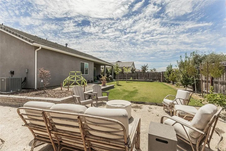 2193 E Kamm, Kingsburg, California 93631