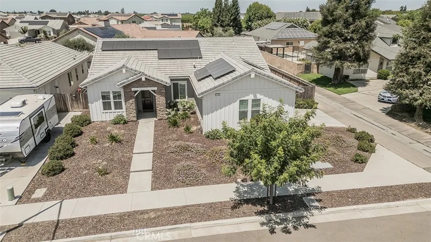 2193 E Kamm, Kingsburg, California 93631