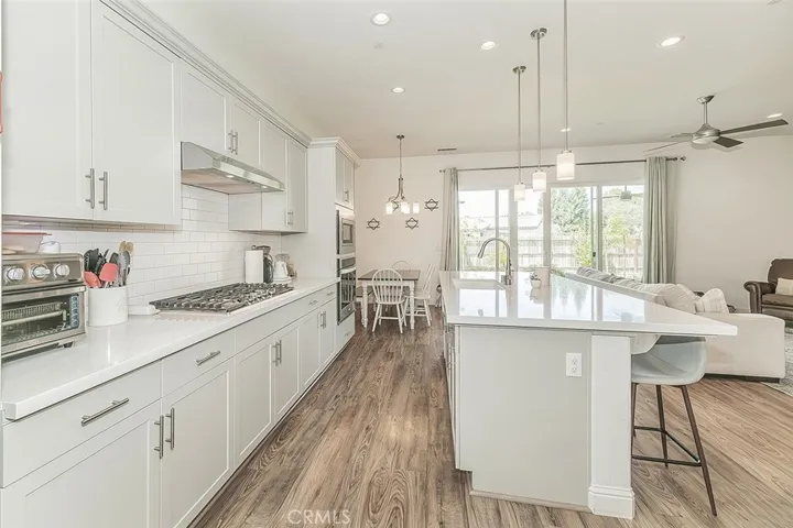 2193 E Kamm, Kingsburg, California 93631