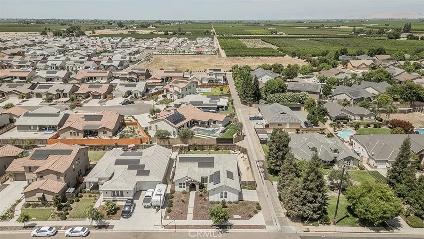 2193 E Kamm, Kingsburg, California 93631