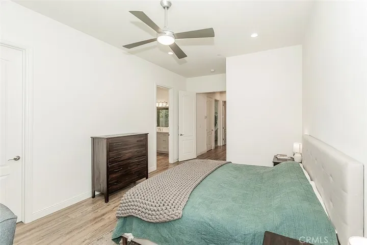 2193 E Kamm, Kingsburg, California 93631