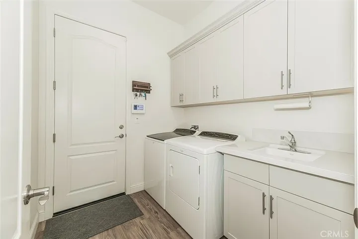2193 E Kamm, Kingsburg, California 93631