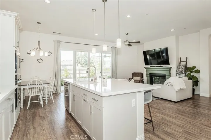 2193 E Kamm, Kingsburg, California 93631