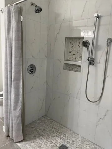 ADA shower