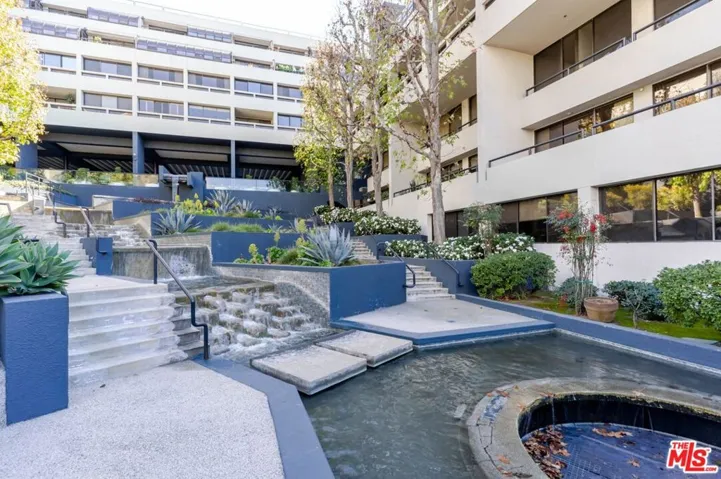 880 W 1st Street 712, Los Angeles, California 90012