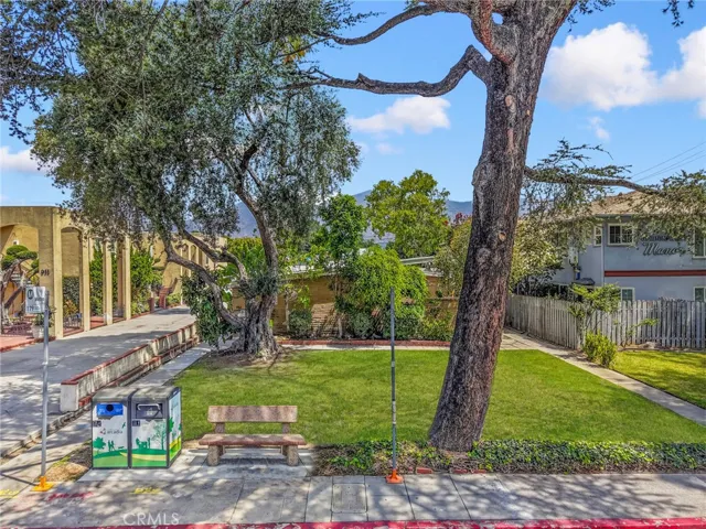 905 W Huntington Drive, Arcadia, California 91007