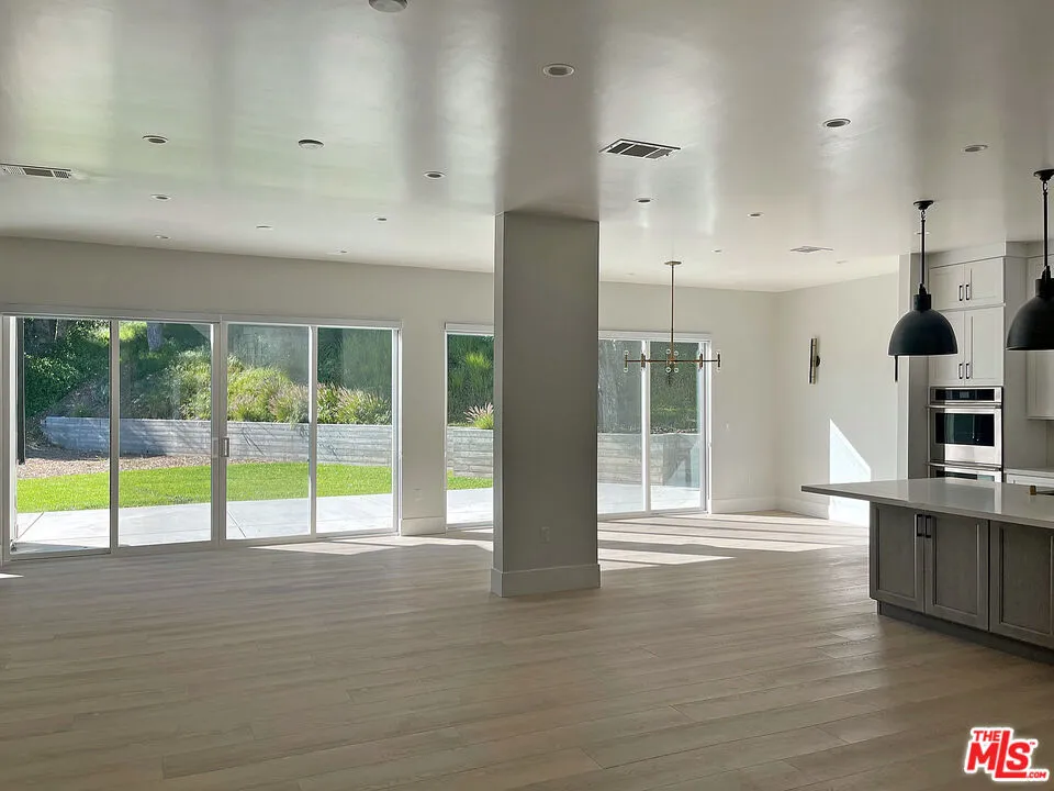 5015 Redwillow Lane, La Canada Flintridge, California 91011 — photo 5