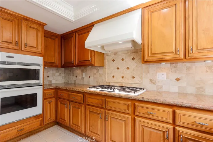 2 Cordoba, Irvine, California 92614