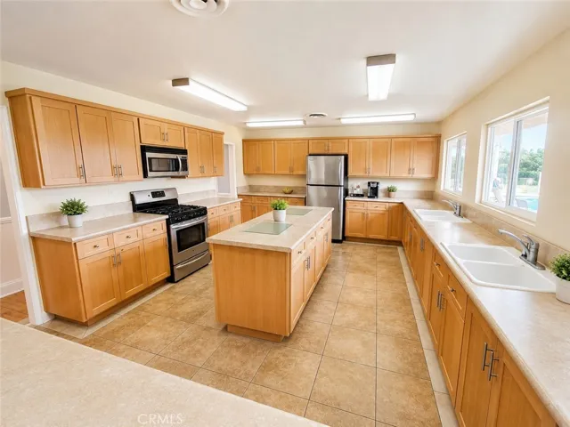 6241 Warner 154, Huntington Beach, California 92647