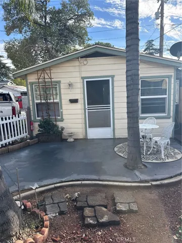 2nd House 1B/1B