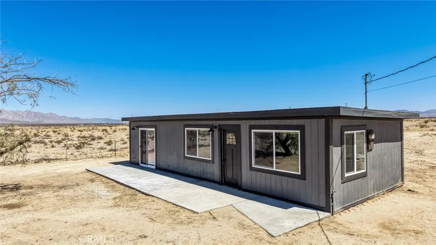 81884 Montgomery Road, 29 Palms, California 92277
