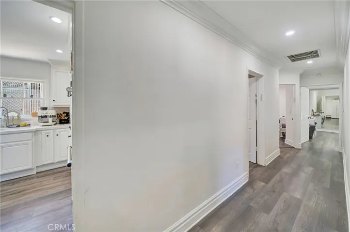 5923 Corbin, Los Angeles, California 91356