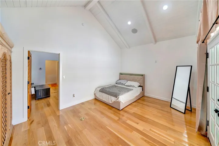 5923 Corbin, Los Angeles, California 91356