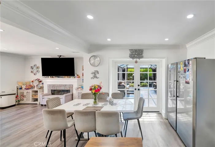 5923 Corbin, Los Angeles, California 91356