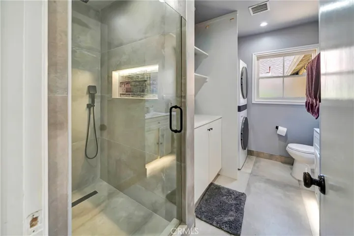 5923 Corbin, Los Angeles, California 91356
