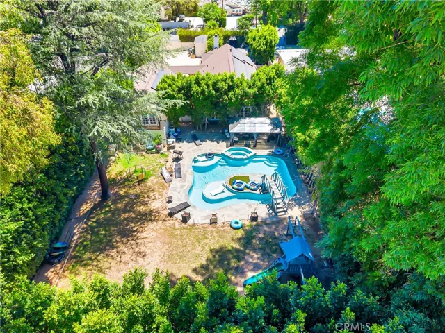 5923 Corbin, Los Angeles, California 91356