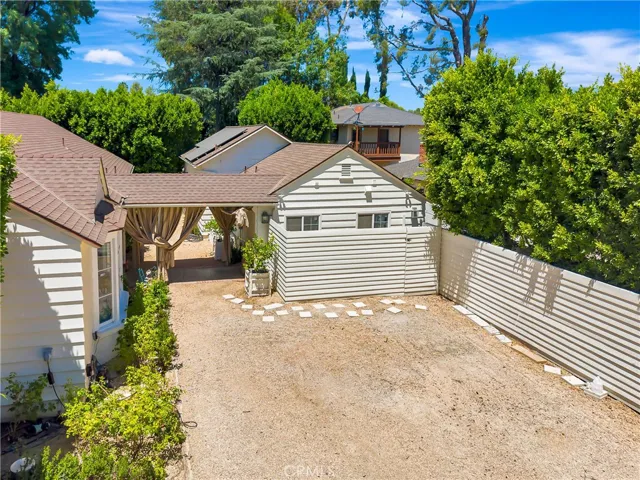 5923 Corbin, Los Angeles, California 91356