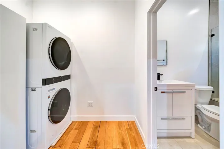 5923 Corbin, Los Angeles, California 91356