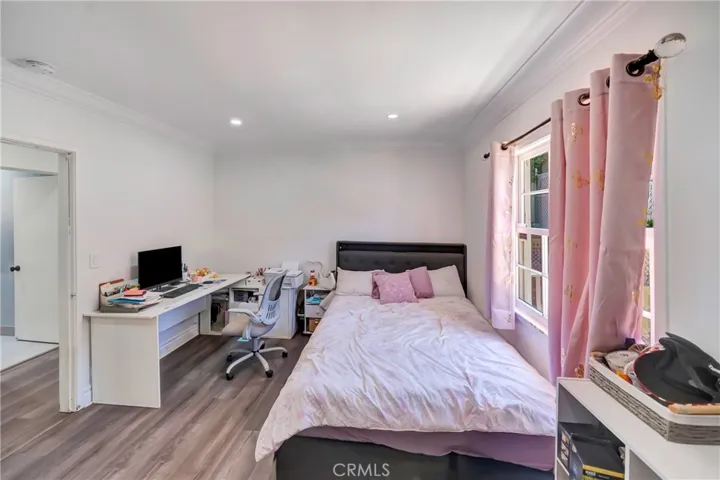 5923 Corbin, Los Angeles, California 91356