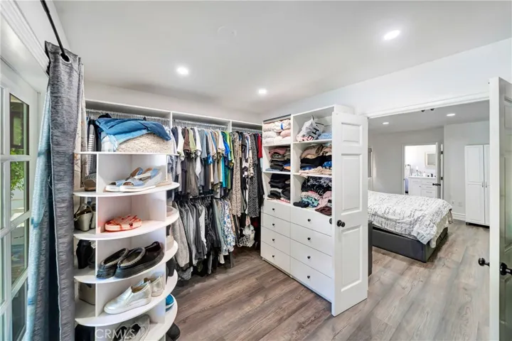 5923 Corbin, Los Angeles, California 91356