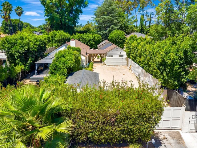 5923 Corbin, Los Angeles, California 91356