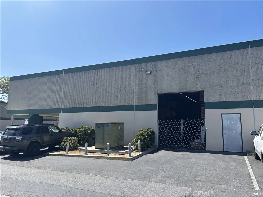 21561 Surveyor 2b, Huntington Beach, California 92646 — photo 4