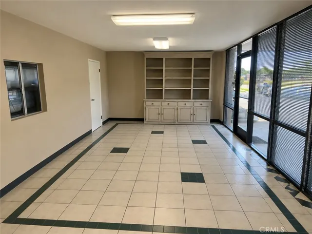 21561 Surveyor 2b, Huntington Beach, California 92646