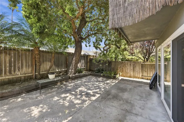 2558 Seahorse Avenue, Ventura, California 93001