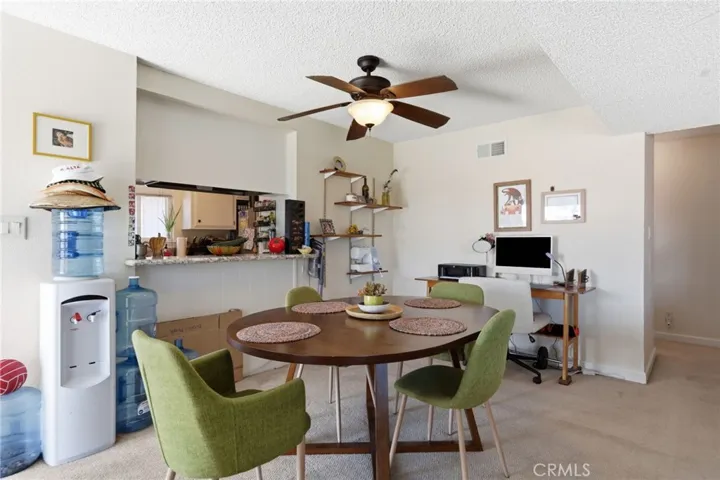 2558 Seahorse Avenue, Ventura, California 93001