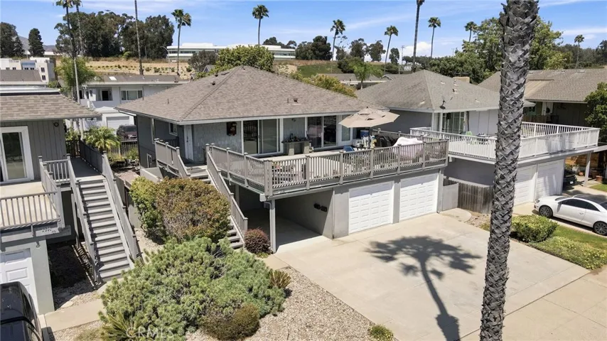 2558 Seahorse Avenue, Ventura, California 93001