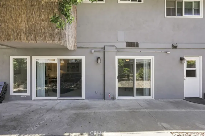 2558 Seahorse Avenue, Ventura, California 93001