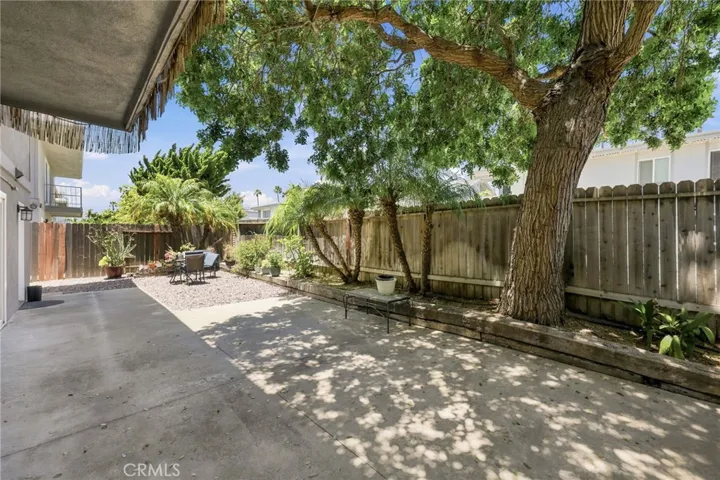 2558 Seahorse Avenue, Ventura, California 93001