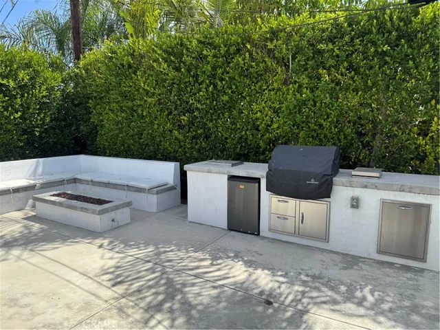 2831 Francis, Costa Mesa, California 92626