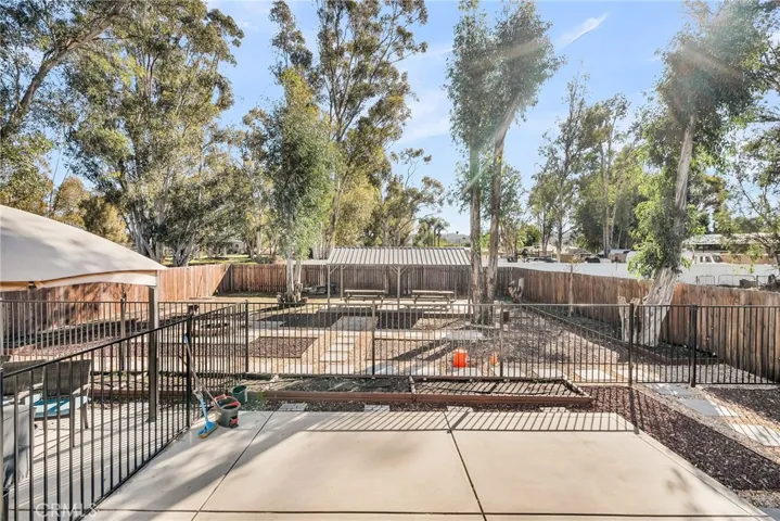 6800 Arlington, Riverside, California 92504