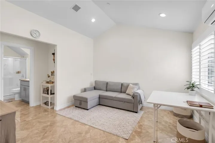6800 Arlington, Riverside, California 92504