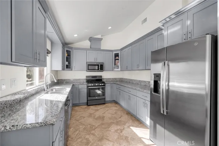 6800 Arlington, Riverside, California 92504
