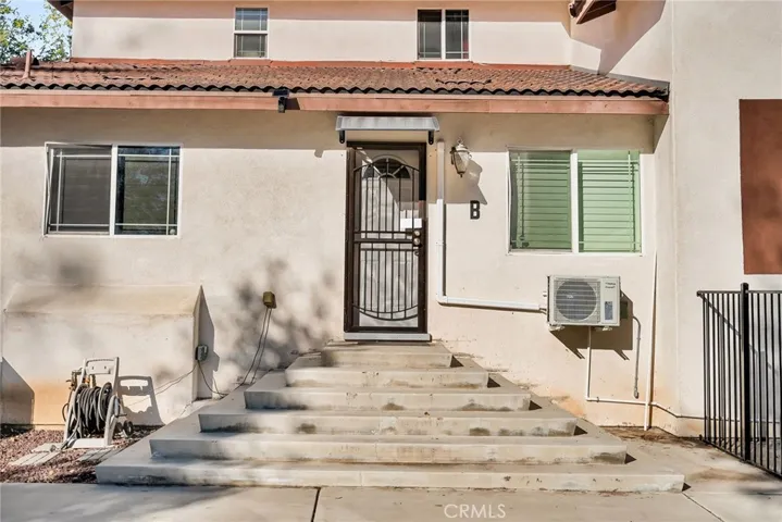 6800 Arlington, Riverside, California 92504