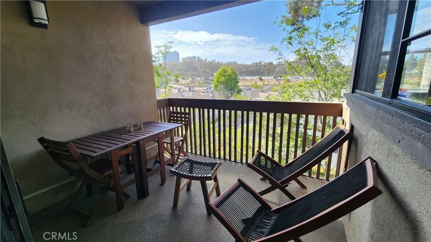 Spacious balcony to relax and enjoy the views