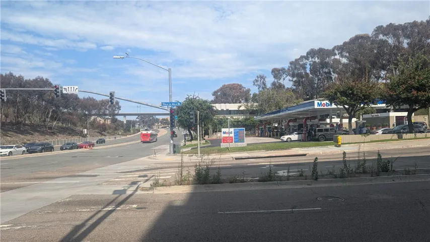 Intersection of La Jolla Village Drive and Villa La Jolla Drive.