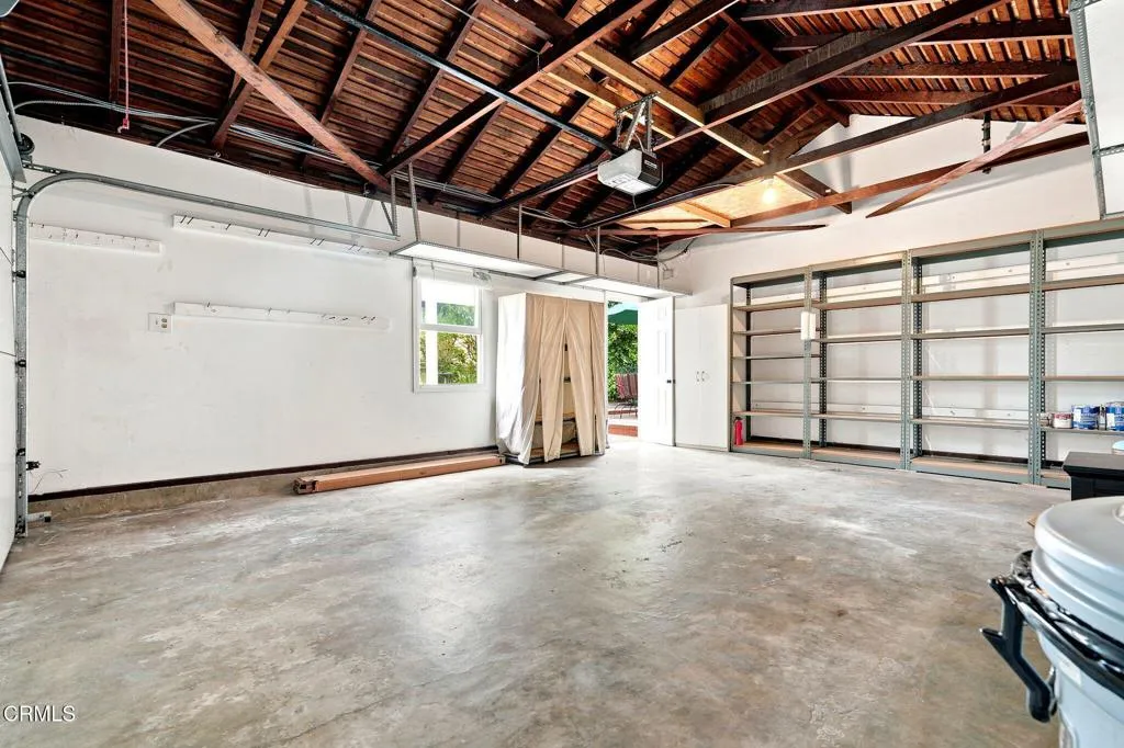 50_2277_Queensberry_Rd_Pasadena_CA_91104