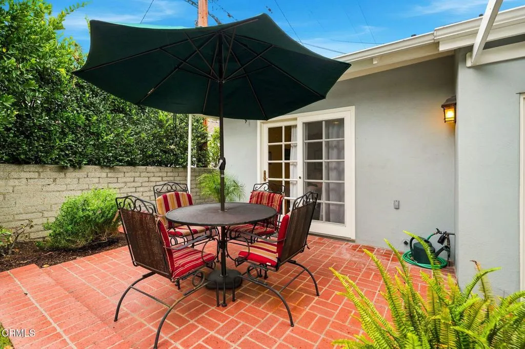 57_2277_Queensberry_Rd_Pasadena_CA_91104